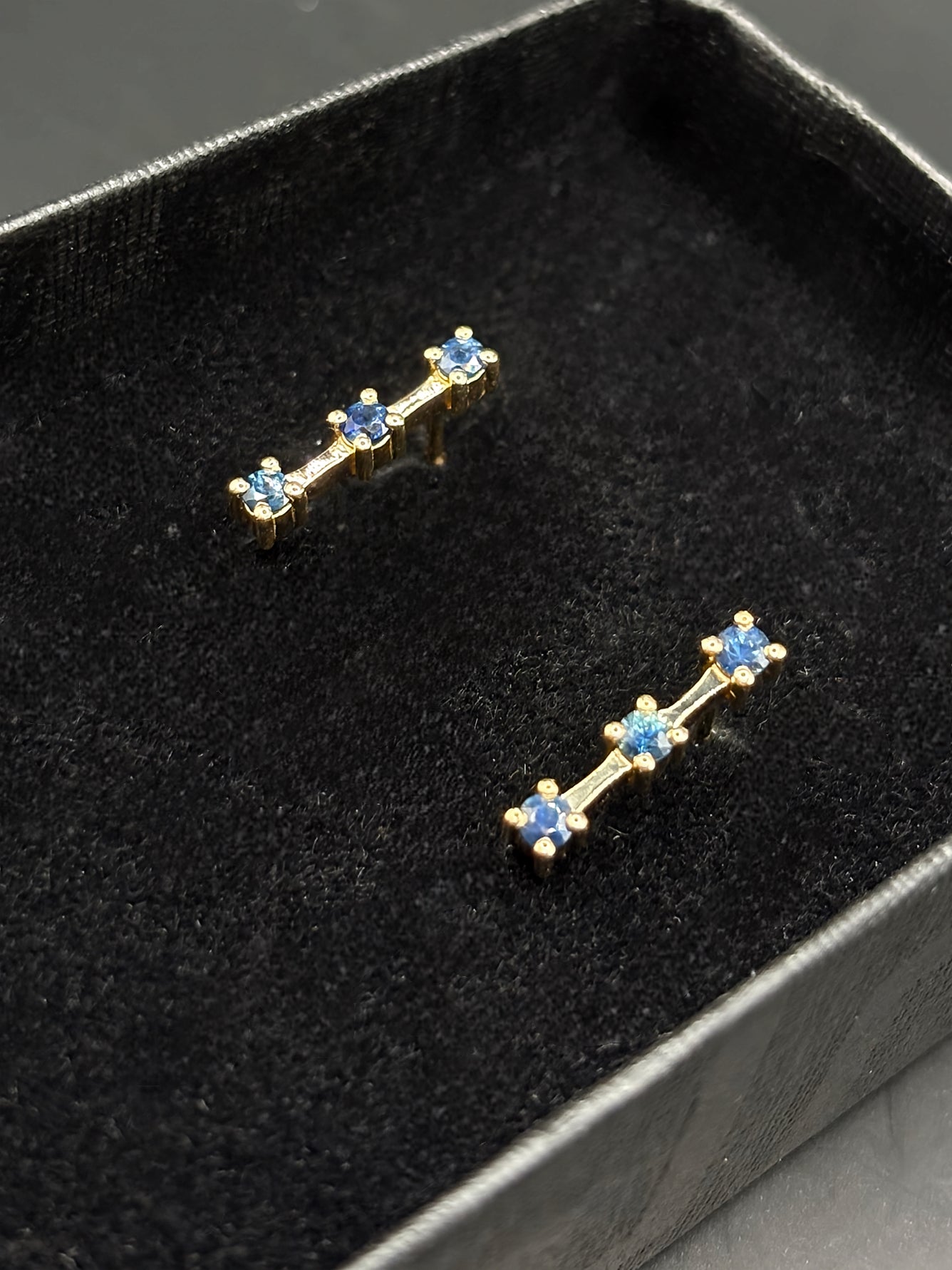 Three Sapphire Gold Earings