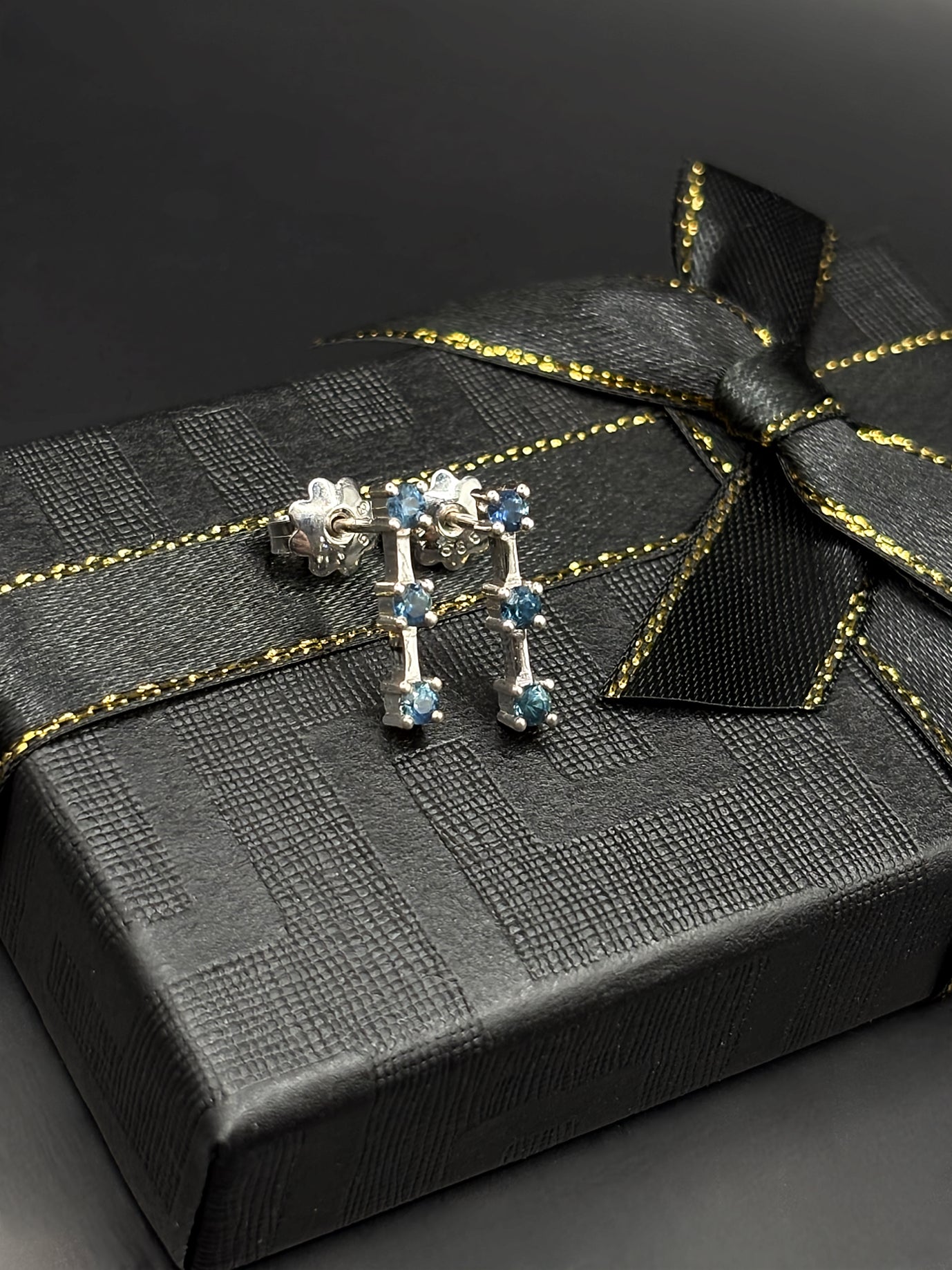 Three Sapphire Gold Earings